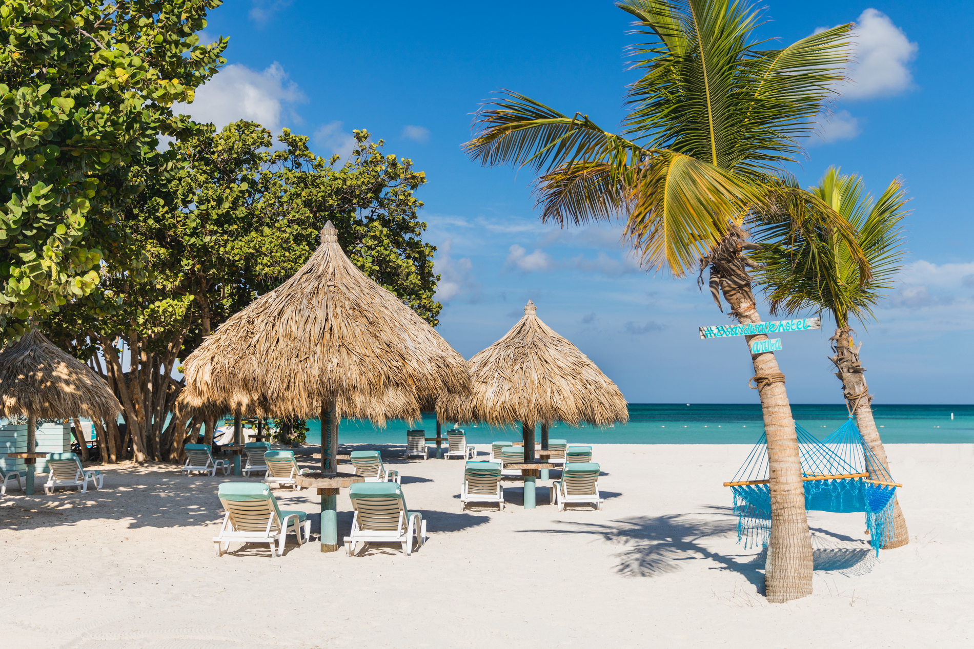 restaurants near boardwalk hotel aruba